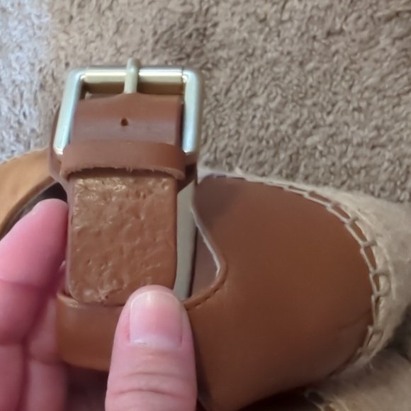 Marc Fisher LTD Espadrille Wedges - Picture 7 of 10